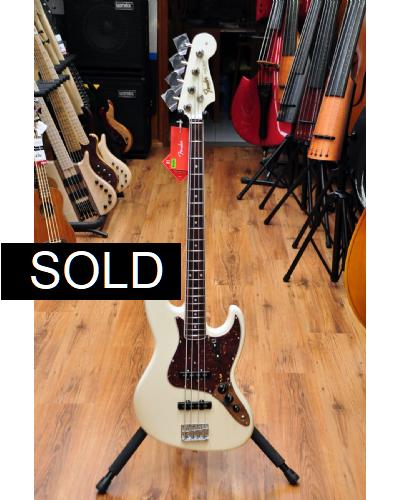 Fender American Vintage II 1966 Jazz Bass Olympic White